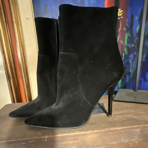 Stivaletti donna scamosciati