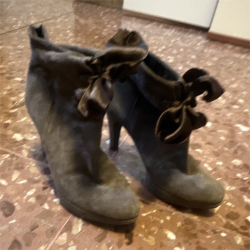 Stivaletti donna grigi